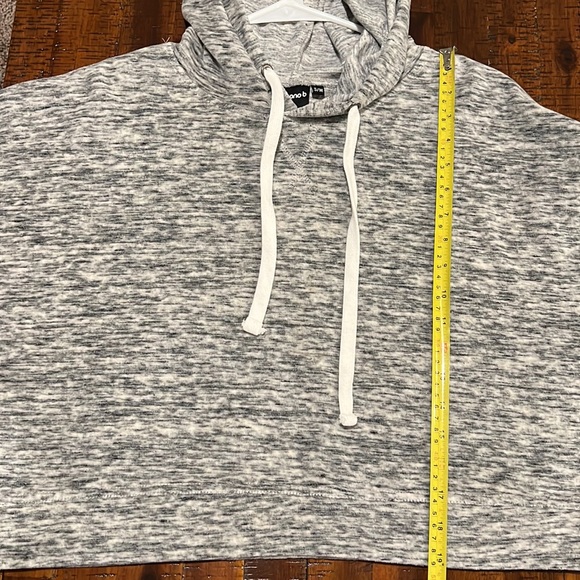 MONO B WOMEN  GRAY WIDE SLEEVE HOODIE S/M - Picture 6 of 8